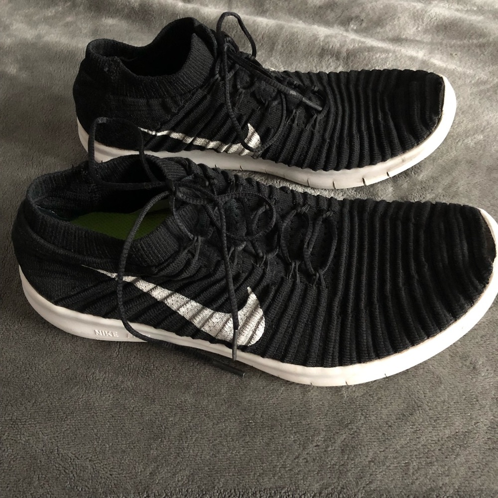 Nike Free Running Shoes